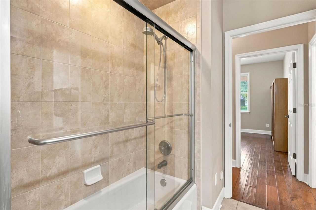 15330 Sky Lake Lane, Tavares, FL 32778 Photo