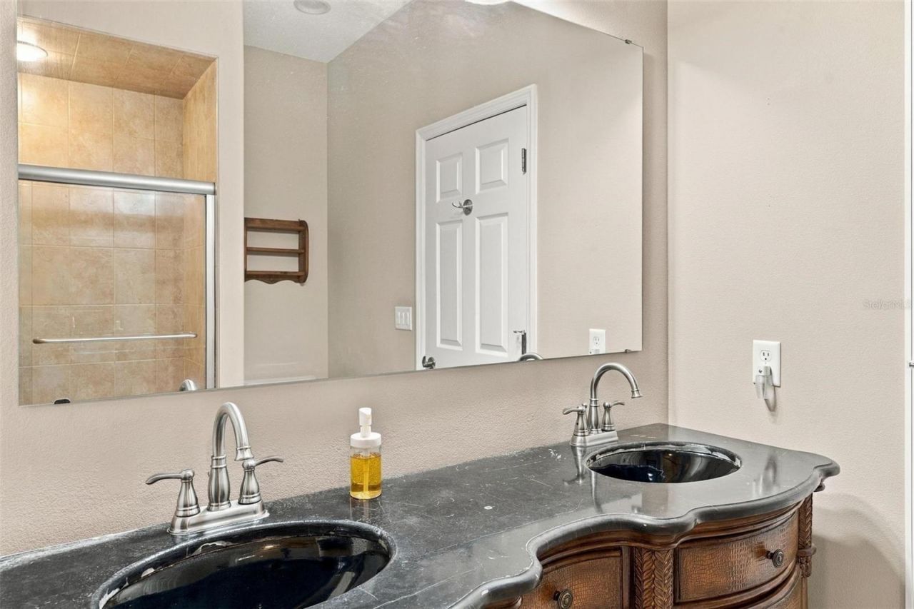 15330 Sky Lake Lane, Tavares, FL 32778 Photo