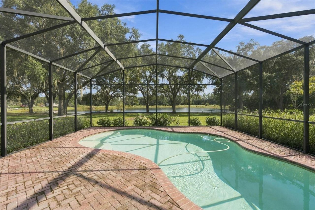 15330 Sky Lake Lane, Tavares, FL 32778 Photo