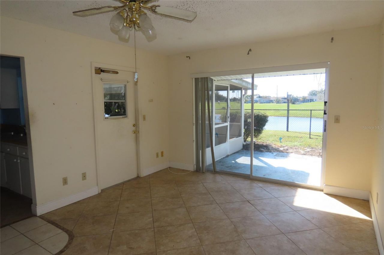 910 El Rancho Drive , Sun City Center, FL 33573 Photo