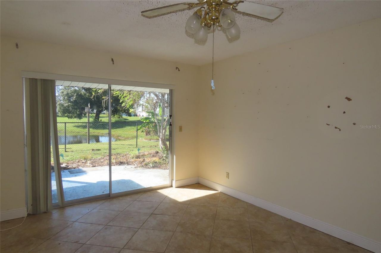 910 El Rancho Drive , Sun City Center, FL 33573 Photo