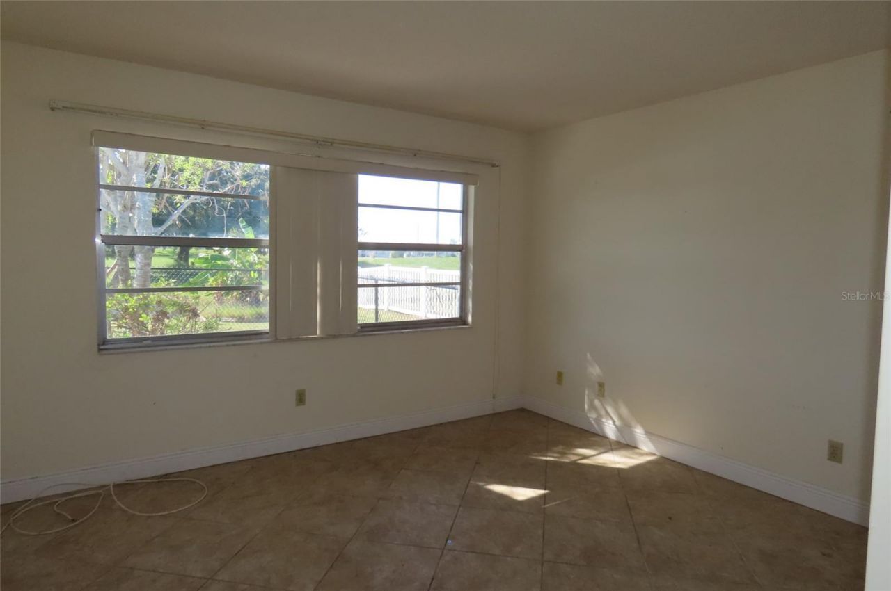 910 El Rancho Drive , Sun City Center, FL 33573 Photo