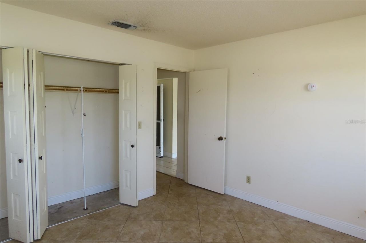 910 El Rancho Drive , Sun City Center, FL 33573 Photo