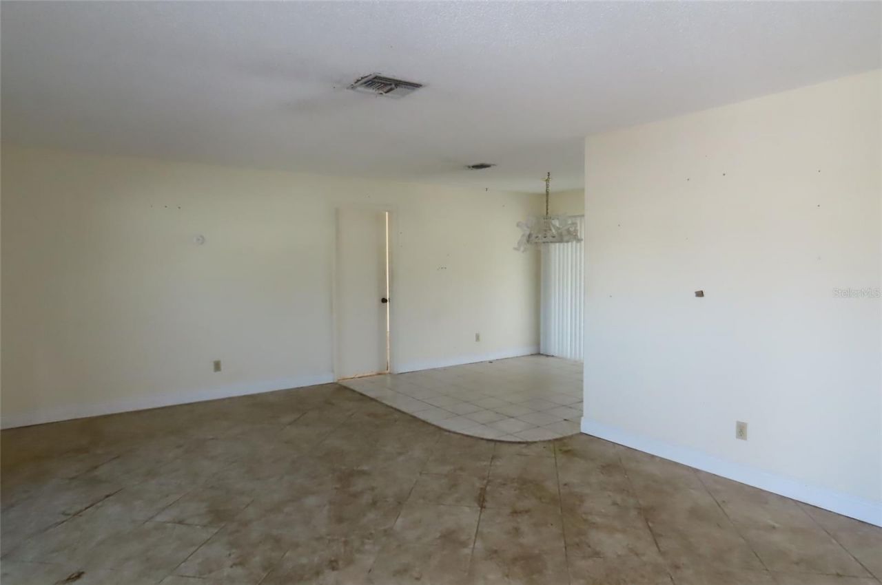 910 El Rancho Drive , Sun City Center, FL 33573 Photo