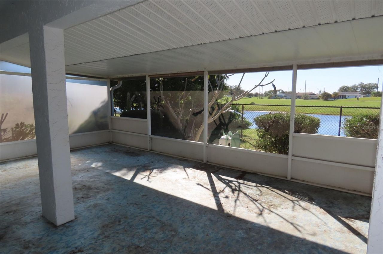 910 El Rancho Drive , Sun City Center, FL 33573 Photo