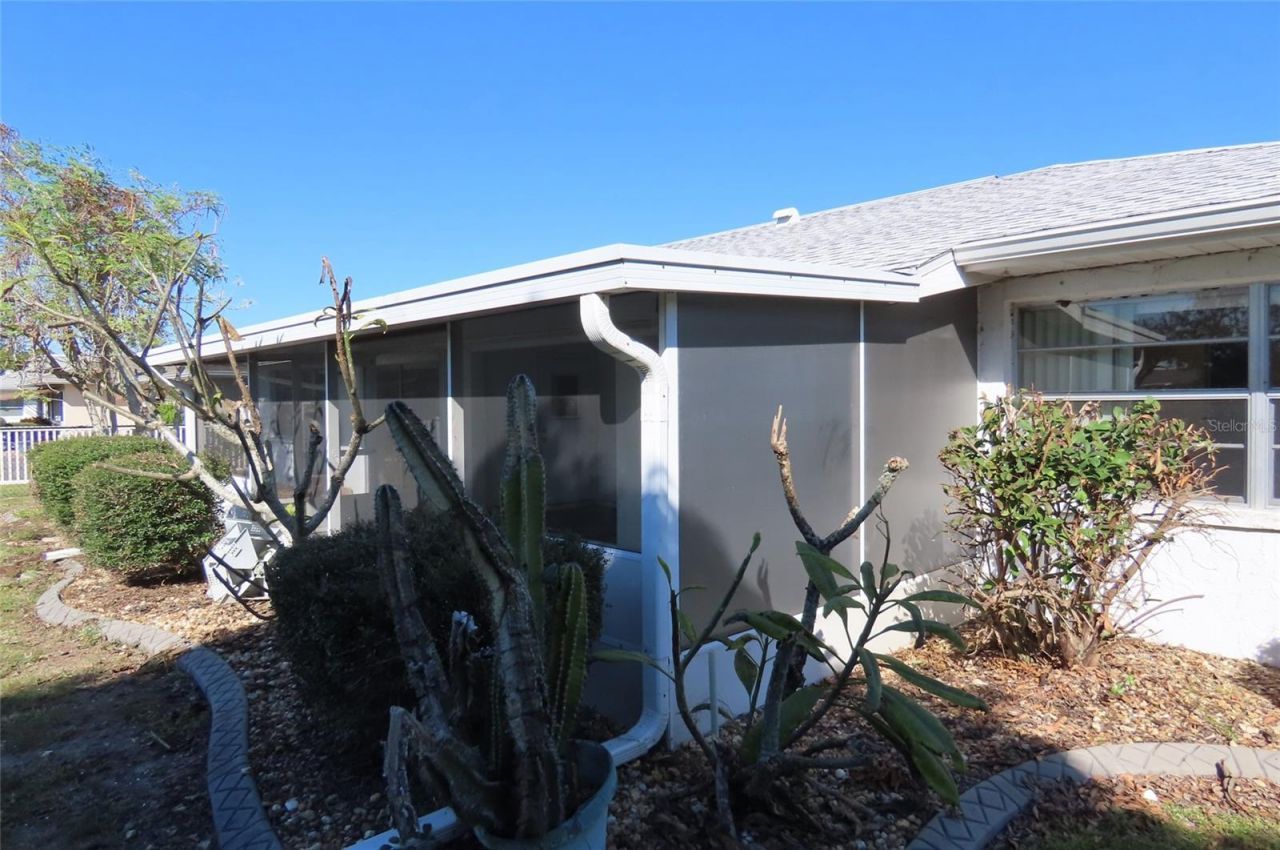 910 El Rancho Drive , Sun City Center, FL 33573 Photo