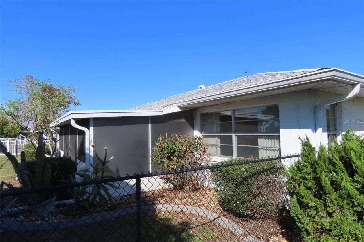 910 El Rancho Drive , Sun City Center, FL 33573 Photo