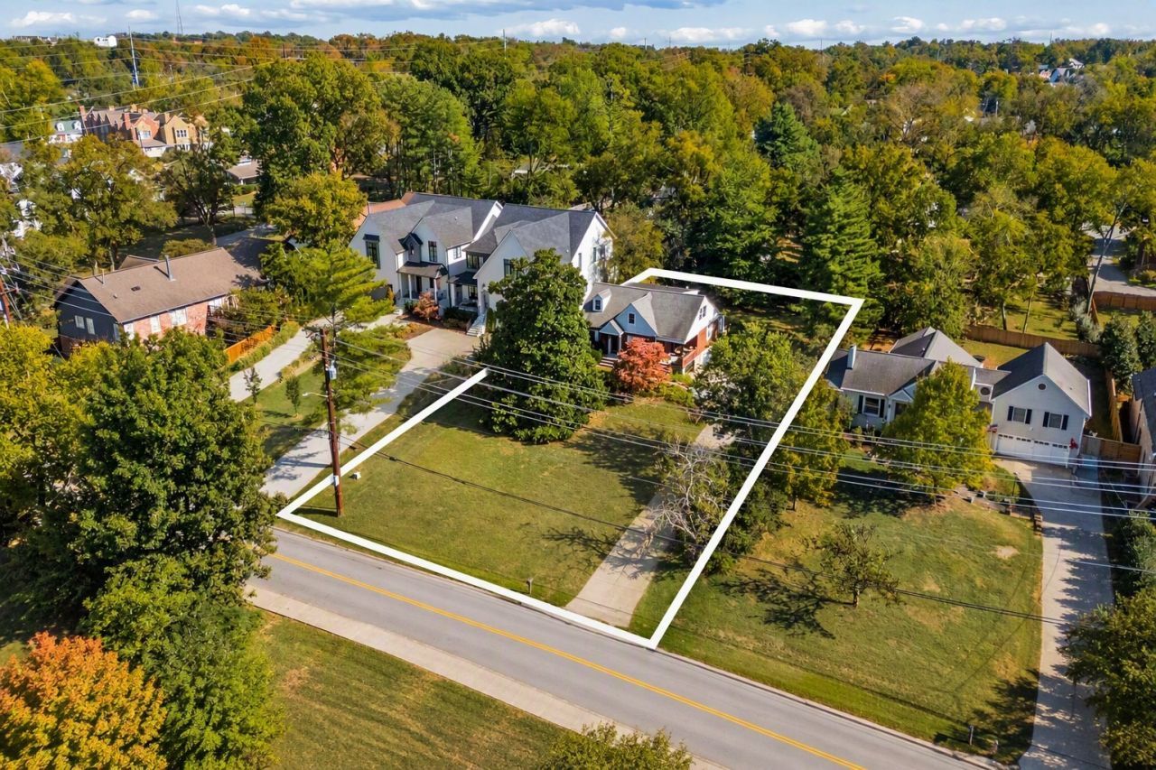 2905 Compton Rd, Nashville, TN 37215 Main Photo