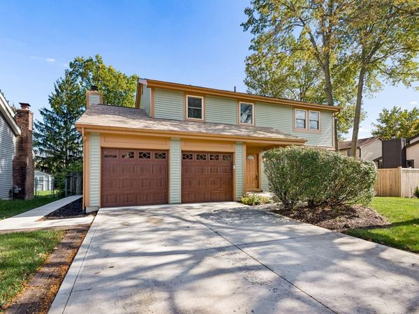 862 Ridenour Road , Columbus, OH 43230