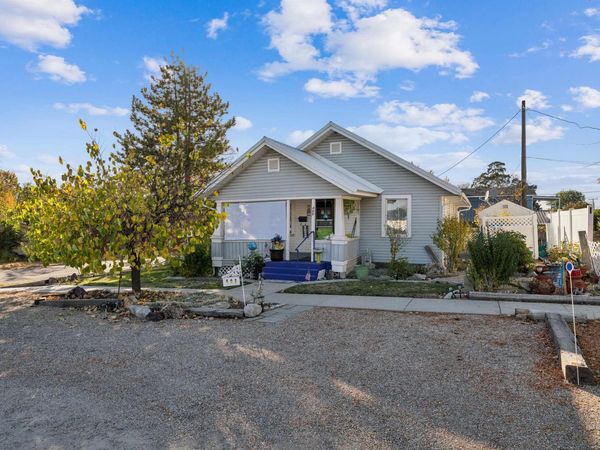 403 NE 3rd, Meridian, ID 83642