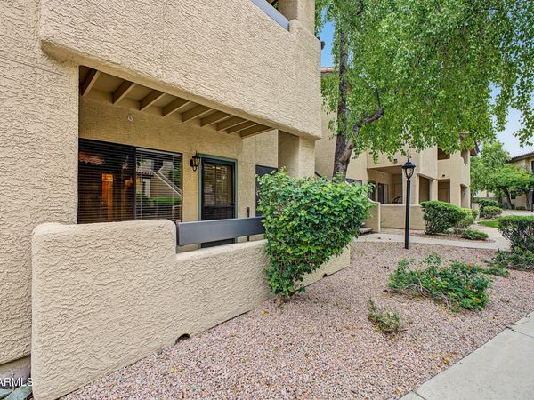 7008 E GOLD DUST Avenue, Unit 135, Paradise Valley, AZ 85253