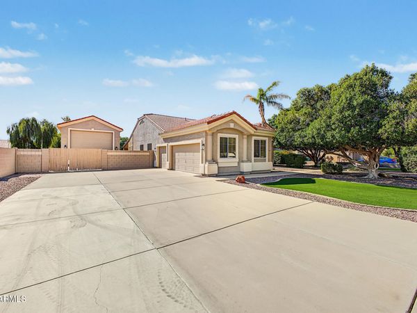 963 E KRAMER Street, Mesa, AZ 85203