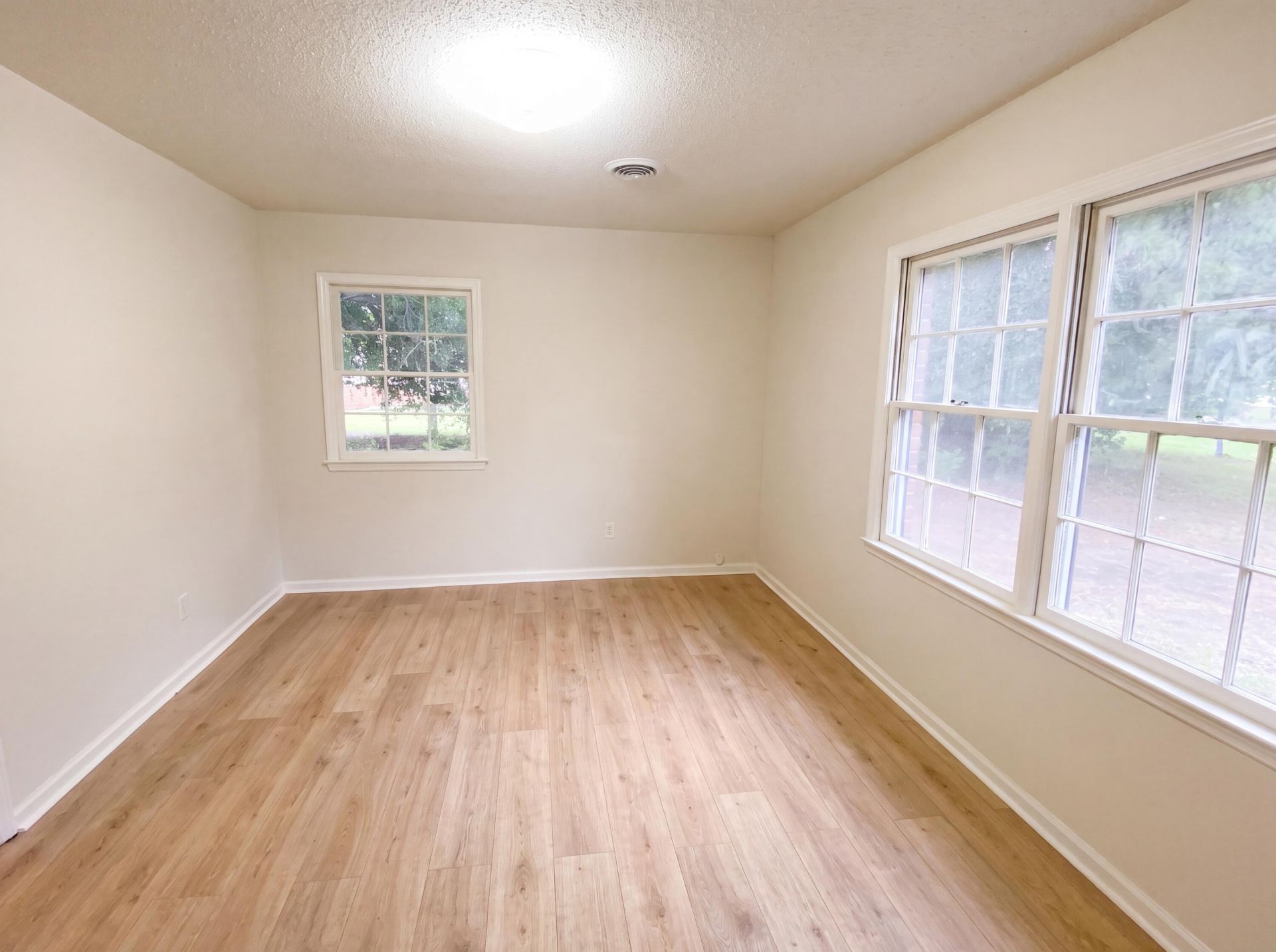 15 Altman Road Photo 11