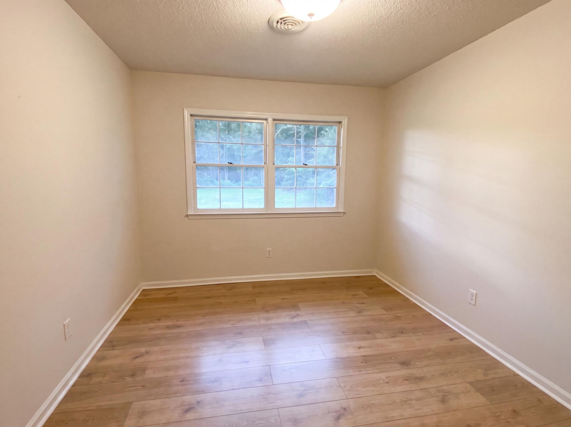 15 Altman Road Photo 15