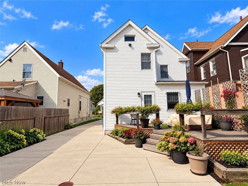 3643 W 48th Street, Cleveland, OH 44102 Photo 4