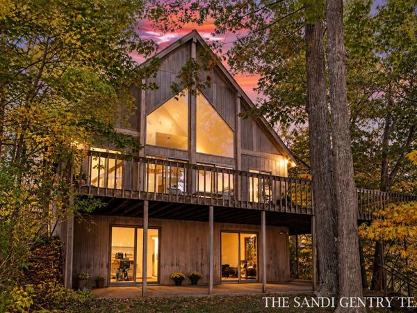 6463 Lakeshore Drive, West Olive, MI 49460