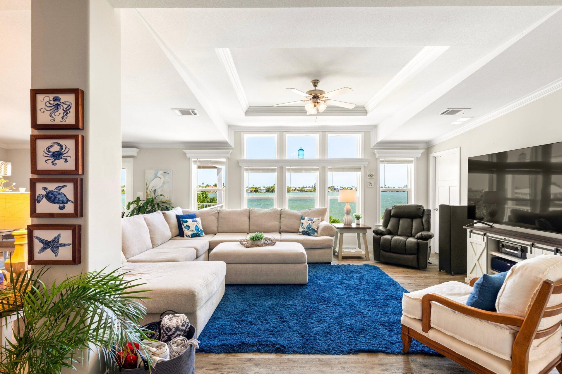 265 S Point Drive, Sugarloaf, FL 33042 Photo