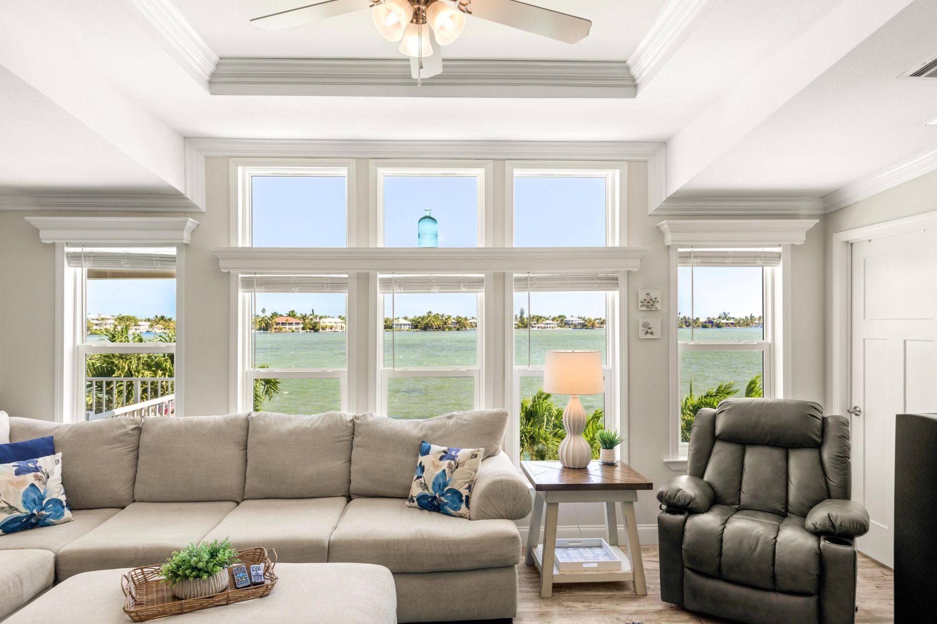 265 S Point Drive, Sugarloaf, FL 33042 Photo