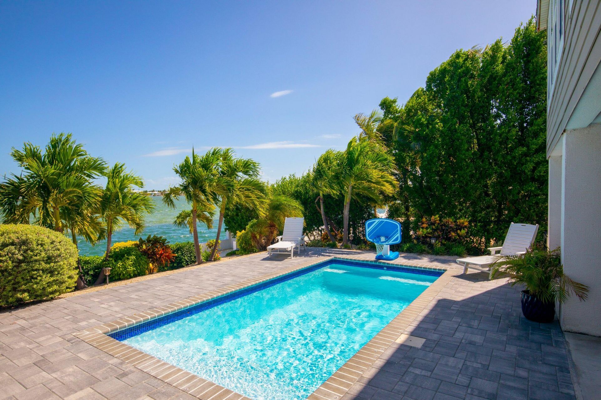 265 S Point Drive, Sugarloaf, FL 33042 Photo