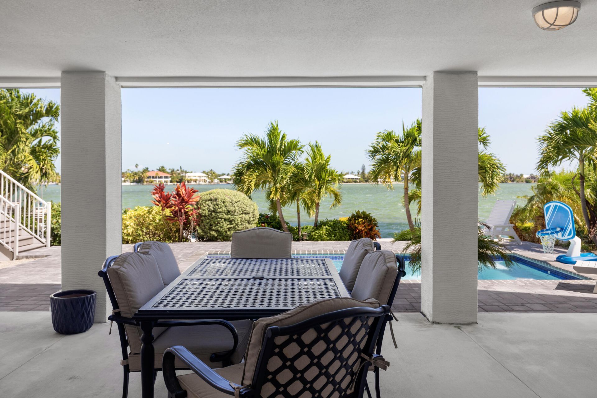 265 S Point Drive, Sugarloaf, FL 33042 Photo