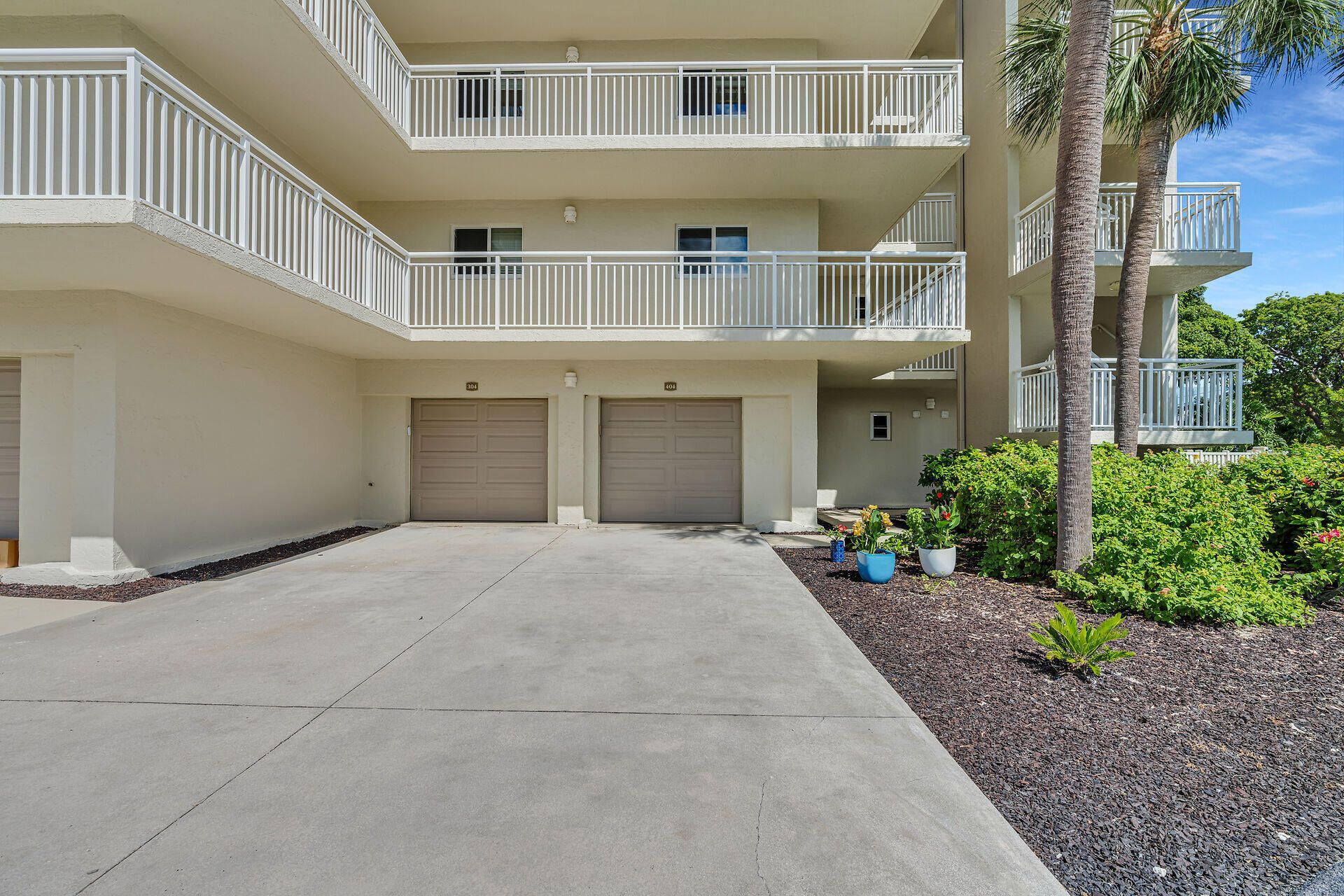 130 Coco Plum Drive, Unit 404, Marathon, FL 33050 Photo