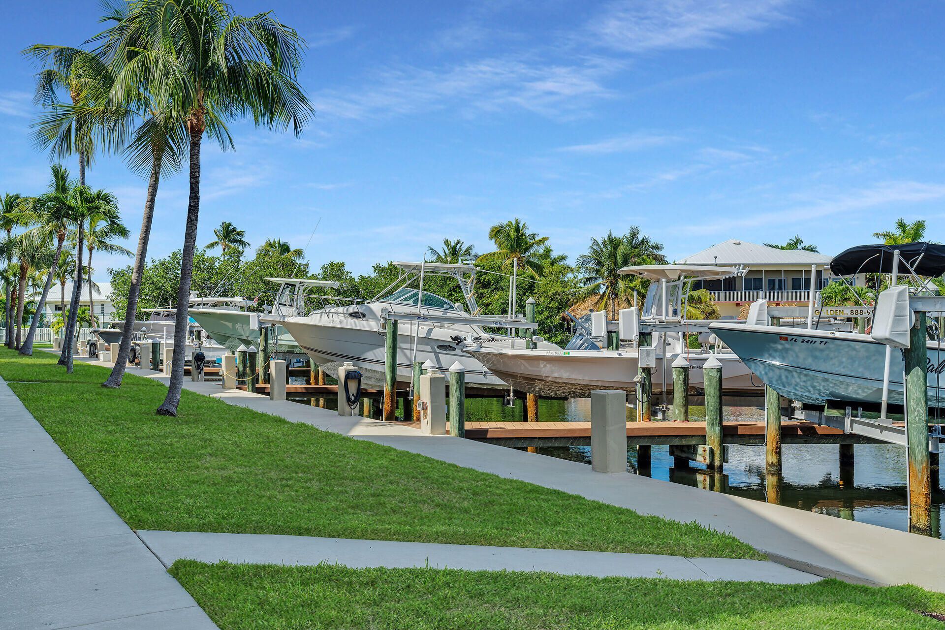 130 Coco Plum Drive, Unit 404, Marathon, FL 33050 Photo