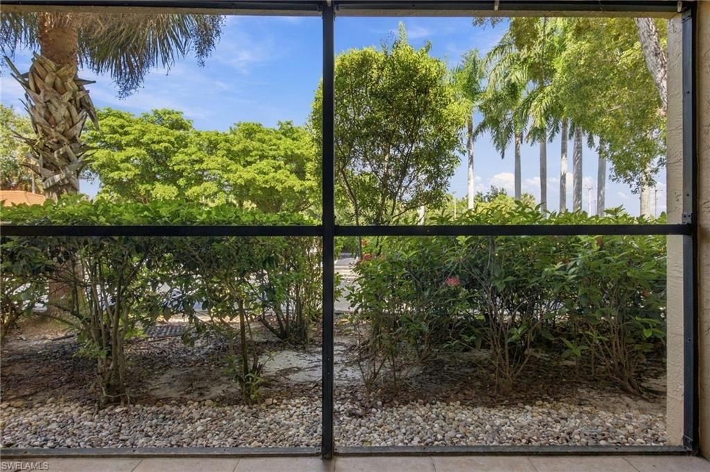 8880 Colonnades Ct W, Unit 413, Bonita Springs, FL 34135 Photo