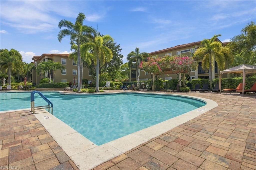 8880 Colonnades Ct W, Unit 413, Bonita Springs, FL 34135 Photo