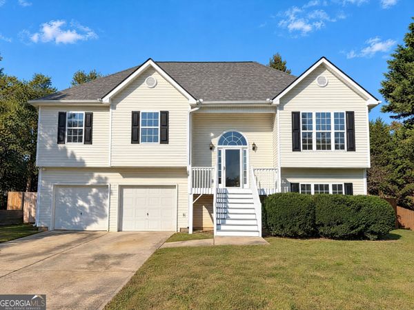 1041 Topaz Lane, Lithia Springs, GA 30122