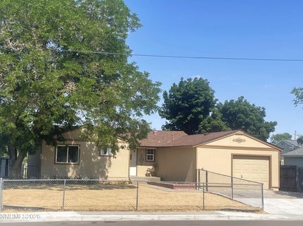 7690 Carlyle Drive, Reno, NV 89506 Photo