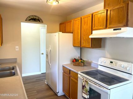 7690 Carlyle Drive, Reno, NV 89506 Photo