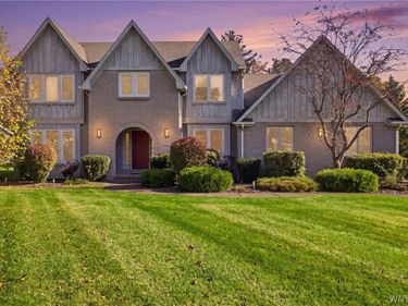 4566 Copperfield Drive , Hamburg, NY 14075
