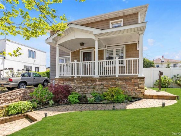 540 E Bay Drive , Long Beach, NY 11561