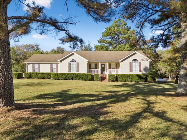 168 Commodore Cir , Summertown, TN 38483