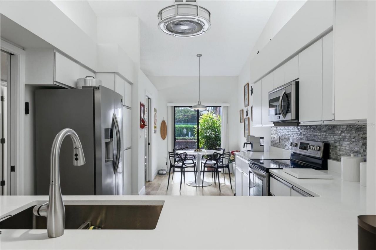 2644 Moss Oak Drive , Unit 47, Sarasota, FL 34231 Photo