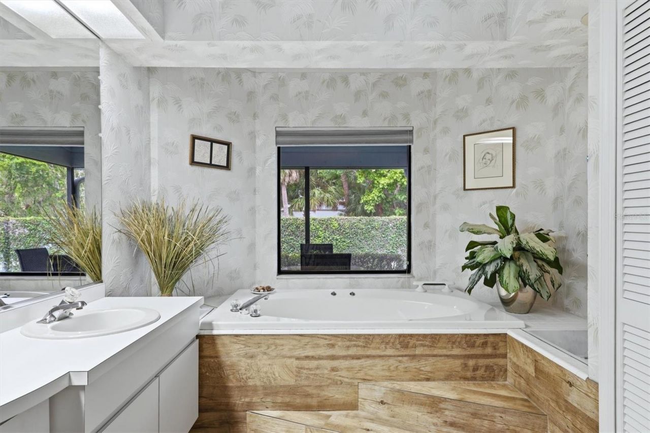 2644 Moss Oak Drive , Unit 47, Sarasota, FL 34231 Photo