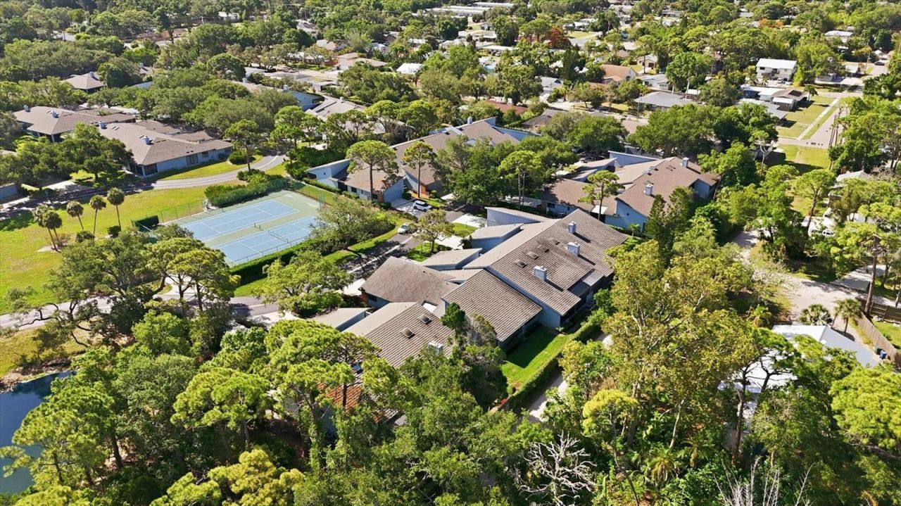 2644 Moss Oak Drive , Unit 47, Sarasota, FL 34231 Photo