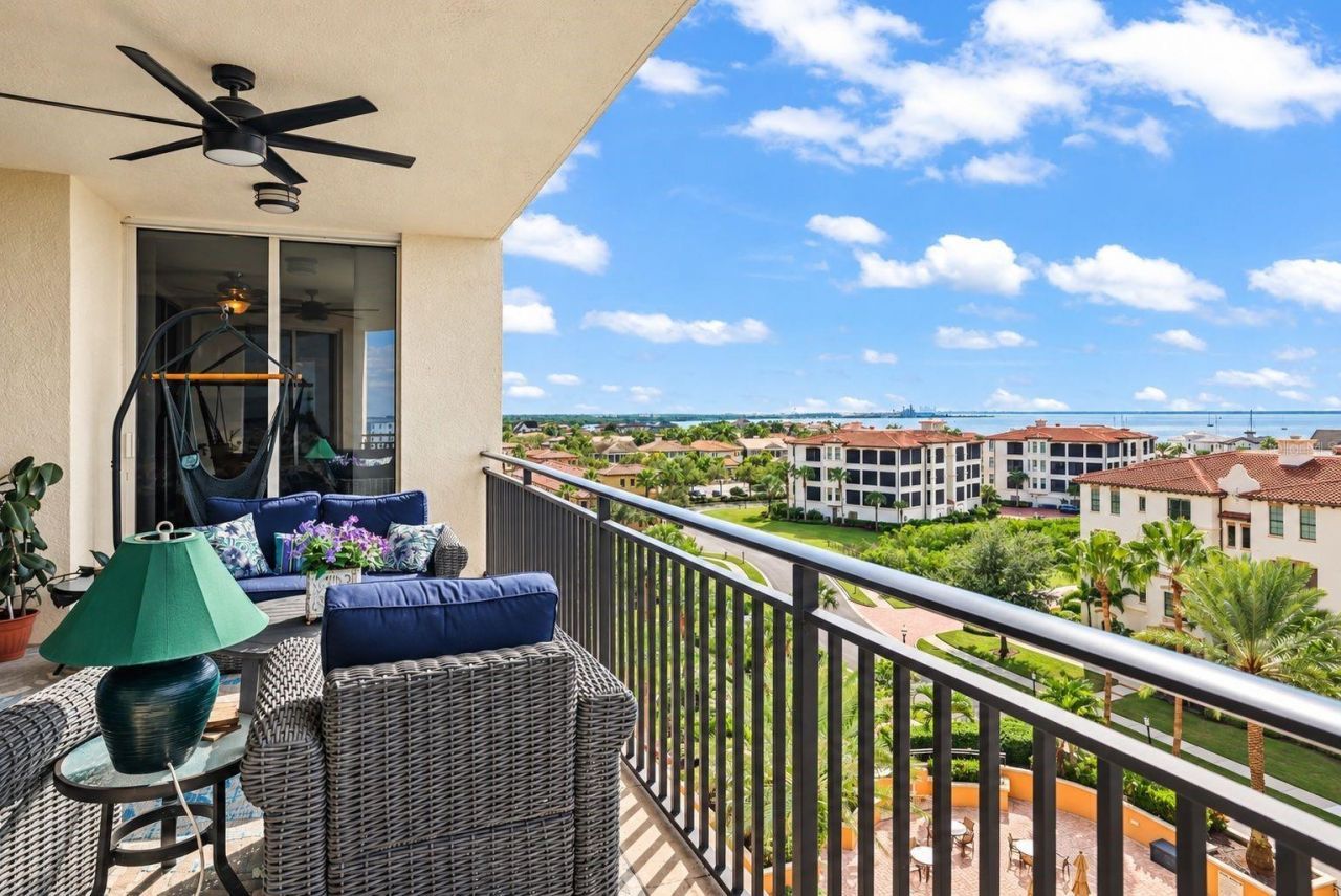 5823 Bowen Daniel Drive, Unit 704, Tampa, FL 33616 Photo