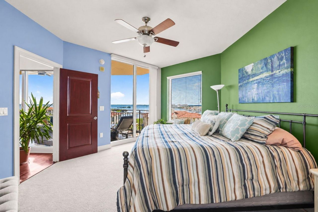 5823 Bowen Daniel Drive, Unit 704, Tampa, FL 33616 Photo