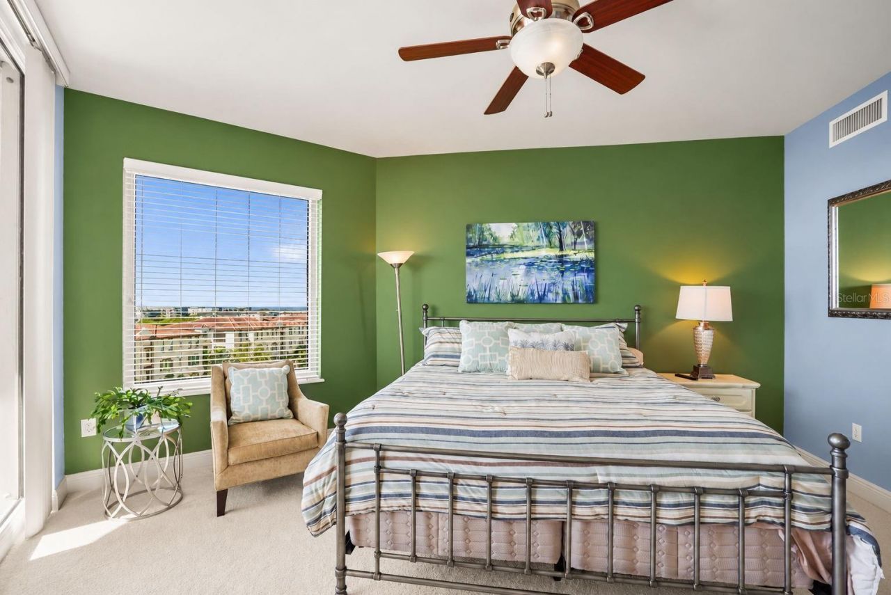 5823 Bowen Daniel Drive, Unit 704, Tampa, FL 33616 Photo