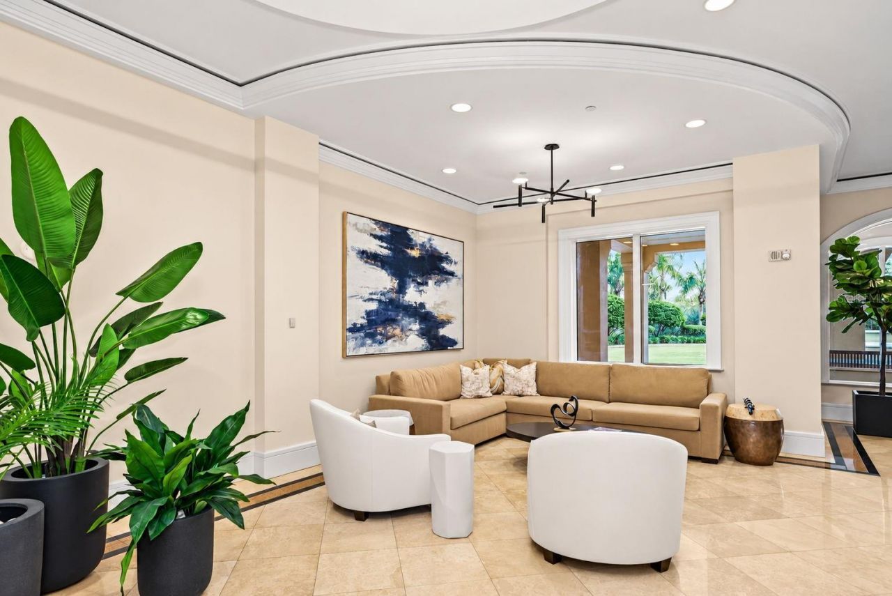 5823 Bowen Daniel Drive, Unit 704, Tampa, FL 33616 Photo