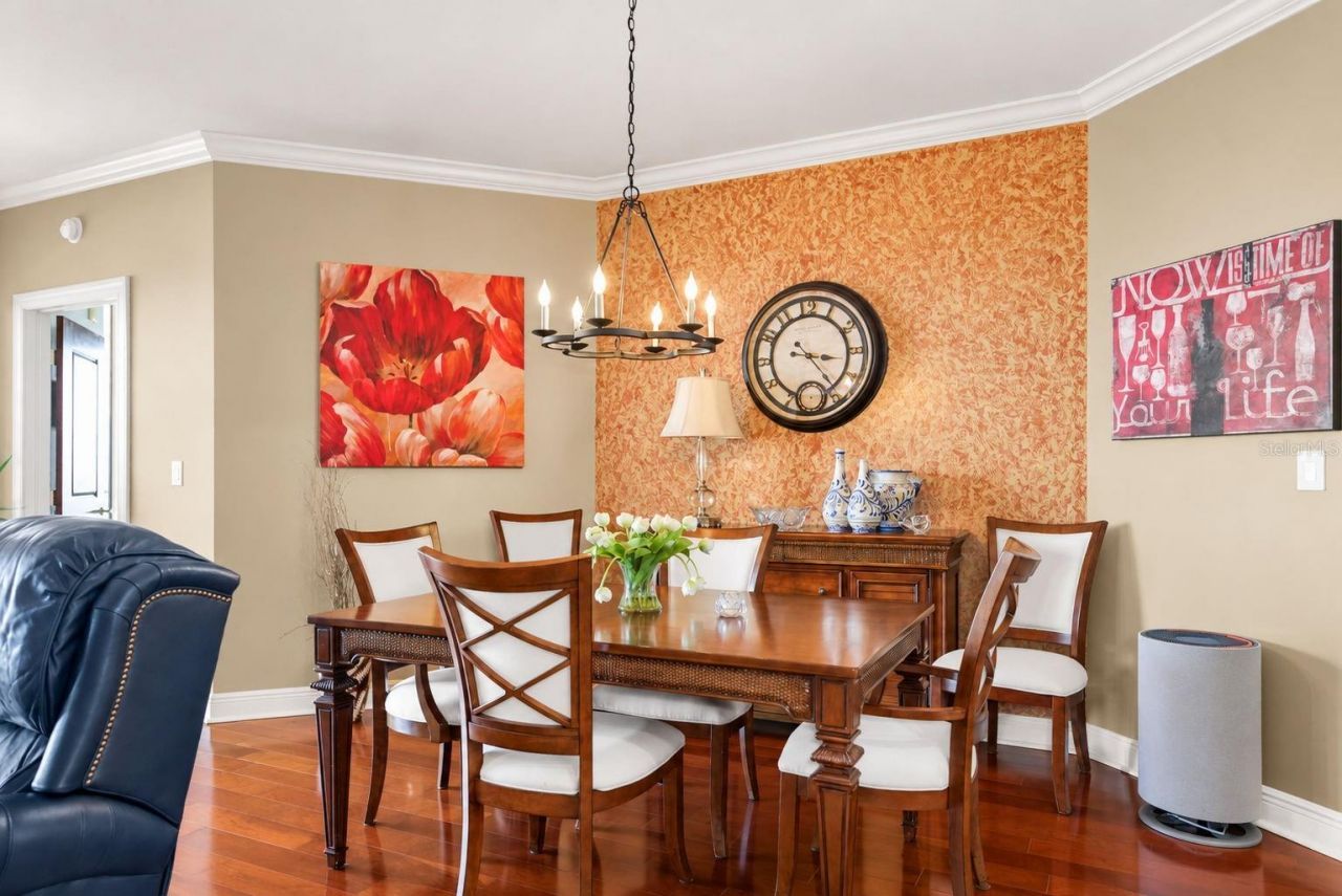 5823 Bowen Daniel Drive, Unit 704, Tampa, FL 33616 Photo