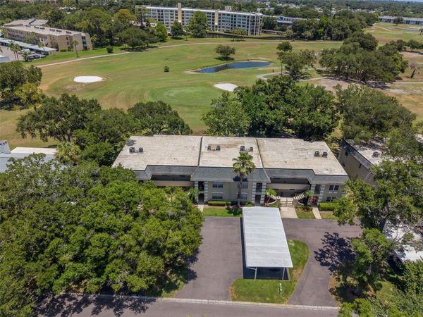 73 COUNTRY CLUB DRIVE , LARGO, FL 33771