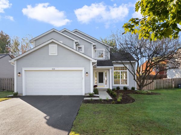 428 Harvest Gate, Lake In The Hills, IL 60156