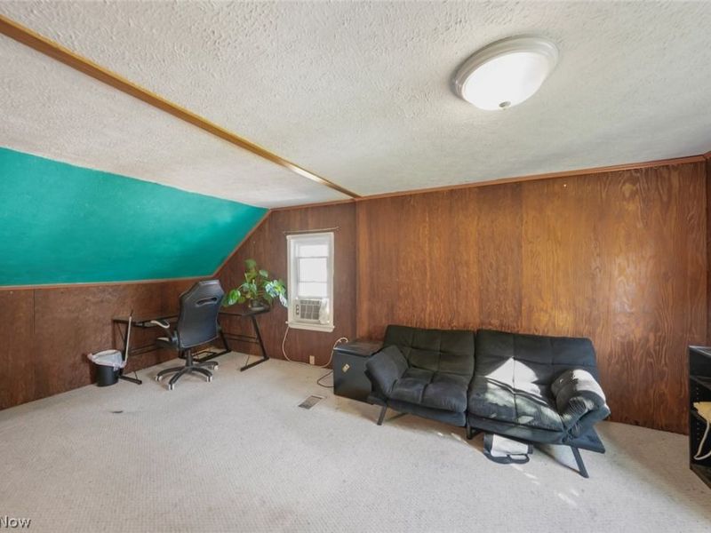 3431 Grovewood Avenue , Parma, OH 44134 Photo 14