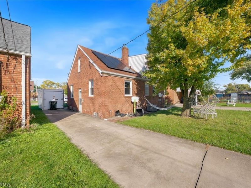 3431 Grovewood Avenue , Parma, OH 44134 Photo 23