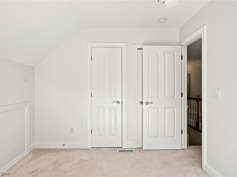 210 Rosebury Court, Mayfield Heights, OH 44124 Photo 30