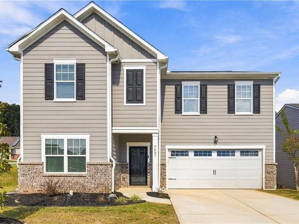 7507 Saffron Avenue , Covington, GA 30014
