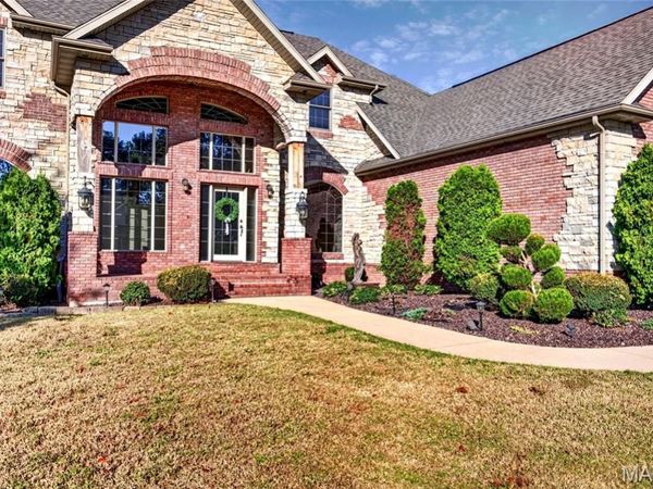 2421 Candlebark Lane , Lebanon, MO 65536