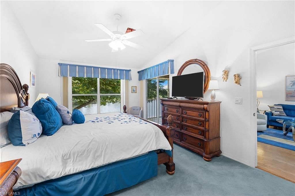 1048 Manor Lake Dr , Unit 203, Naples, FL 34110 Photo